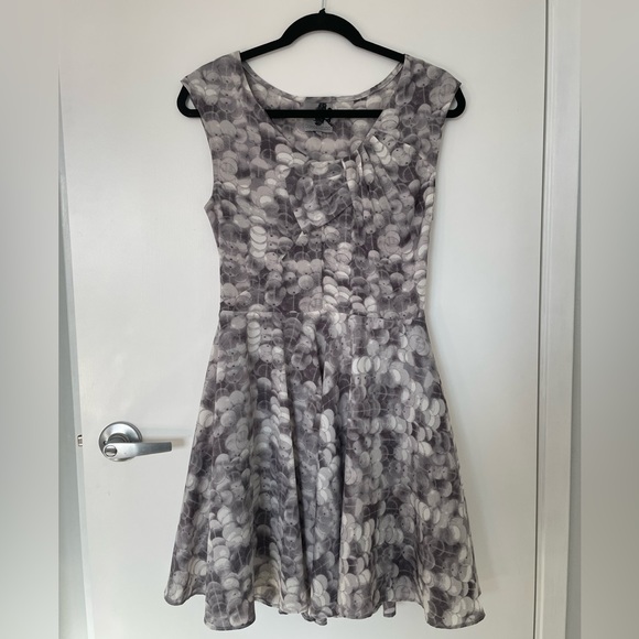 Anthropologie Coconino Gray White Meta Watercolor Dot A-line Fit and Flare Dress - Picture 2 of 7